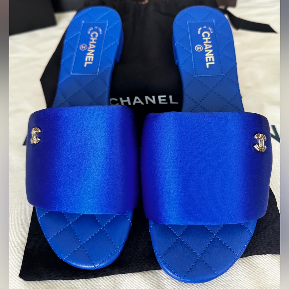 Chanel Blue Sandals with Quilted Footbed